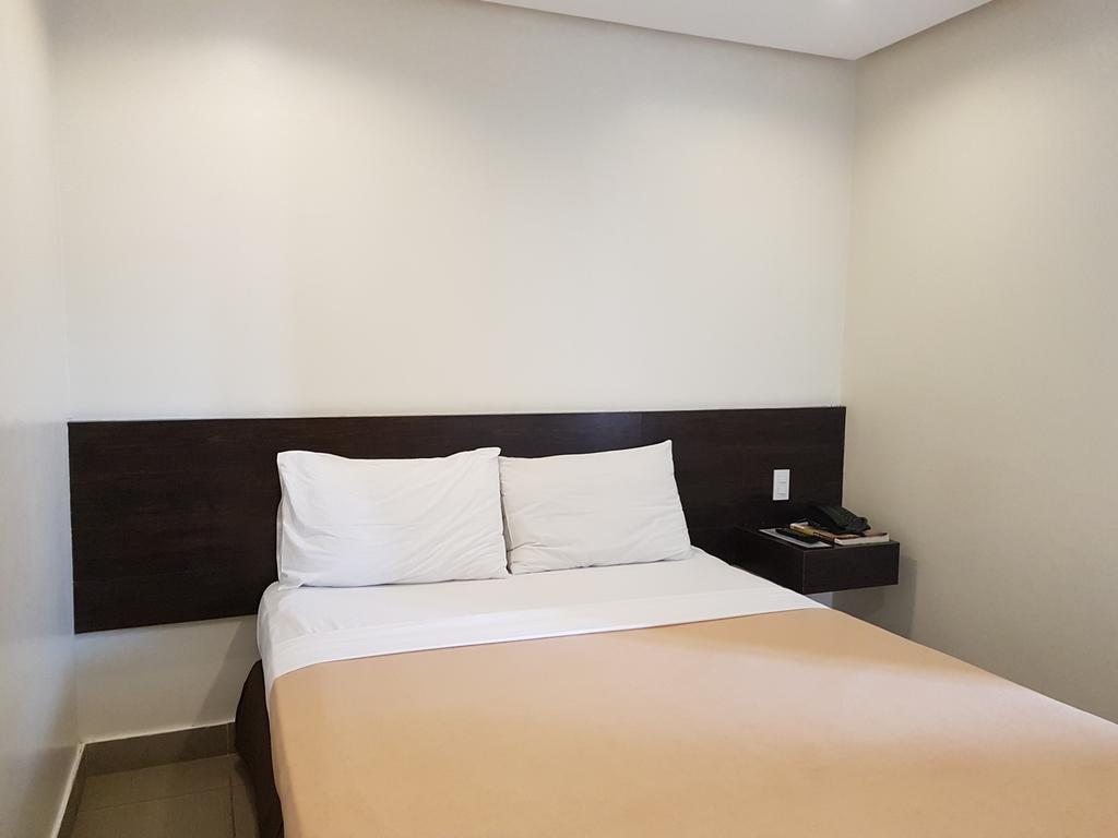 Cebu R Hotel Mabolo Zewnętrze zdjęcie